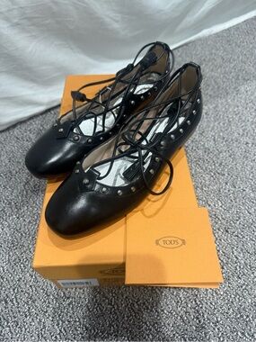 Tod's Black Leather Studded Lace-Up Ballet Flats with Ankle Ties
